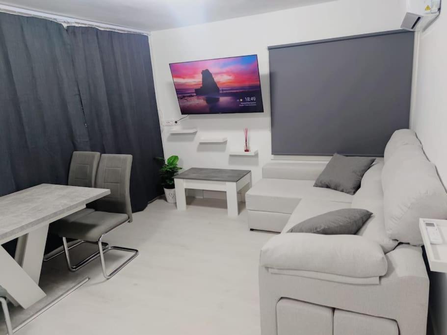 Luxury Apartment With Best Views Μπένιντορμ Εξωτερικό φωτογραφία
