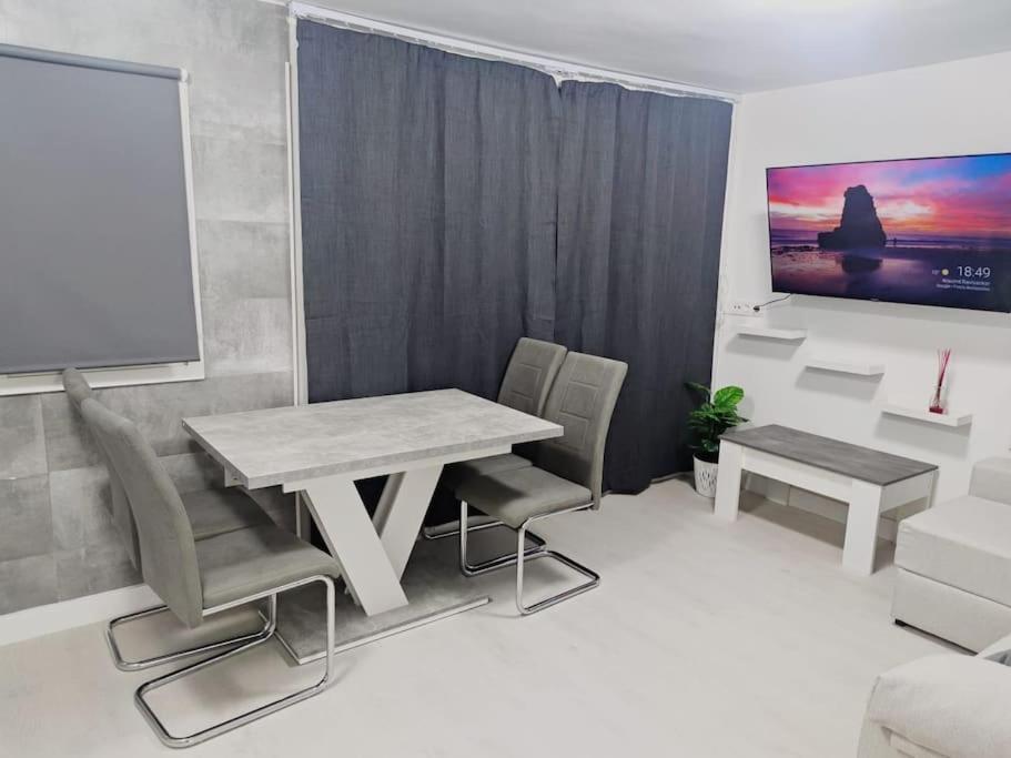 Luxury Apartment With Best Views Μπένιντορμ Εξωτερικό φωτογραφία